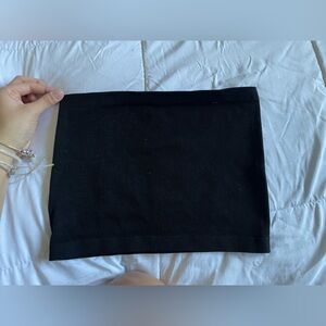 Black Ribbed Tube Top!